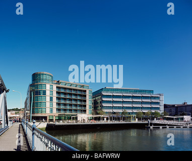 Clarion Hotel and City Trimestre Bureaux, Cork, Irlande, Scott Tallon Walker, Clarion Hôtel et bureaux trimestre ville vue sur la rivière Banque D'Images