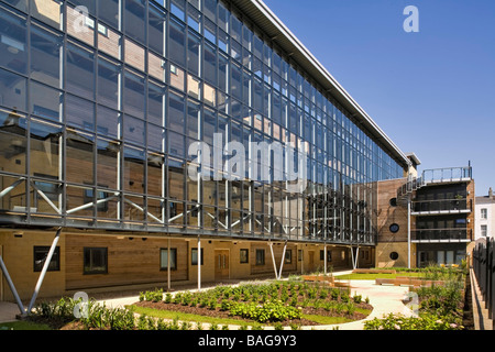 L'AZURE APARTMENTS, architectes DESIGN GROUP, Plymouth, Royaume-Uni Banque D'Images