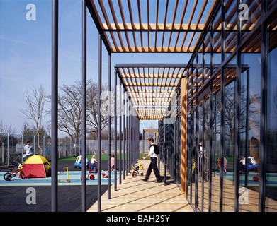 L'École Surestart, Londres, Royaume-Uni, John McAslan et partenaires, l'école Surestart. Banque D'Images