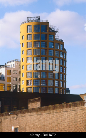 Lofts 1998 Bankside, Londres, Royaume-Uni, Czwg, Bankside lofts 1998 extérieur arrière. Banque D'Images