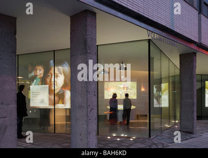 Le bénévolat et l'aide irlandaise Information Centre, Dublin, Irlande, de Paor Architects, l'aide irlandaise le bénévolat et de l'information Banque D'Images