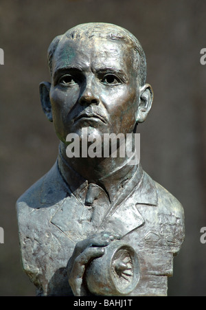 Buste de Sir Frank Whittle, Oliena, Leicestershire, England, UK Banque D'Images