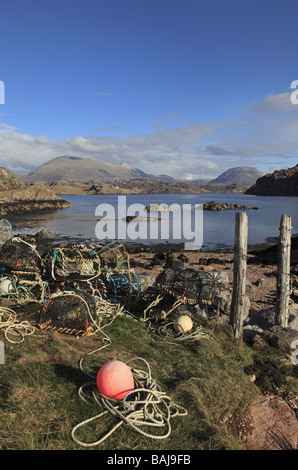 Des casiers à homard par Loch Inchard, Kinlochbervie, Sutherland, Scotland, North West Highland region Banque D'Images