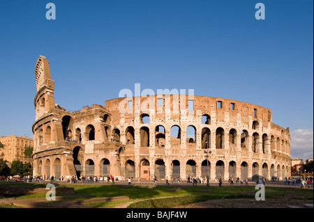 L'Italie, Lazio, Rome, centre historique classé au Patrimoine Mondial par l'UNESCO, le colisée Banque D'Images