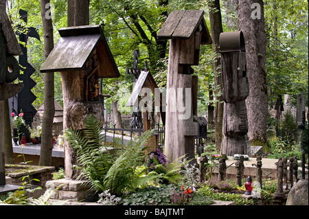 La Pologne, région des Carpates, Zakopane, au pied des montagnes Tatras, où sont enterrés au cimetière de nombreux écrivains, artistes et Banque D'Images