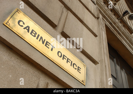Le Bureau du Conseil des ministres du gouvernement signe des capacités dans Whitehall London Banque D'Images