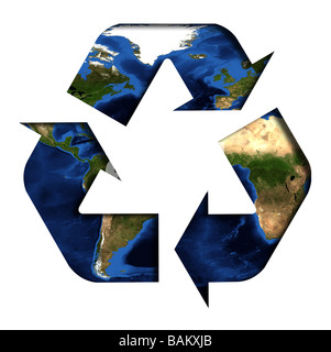 Image de la terre rendue (carte fournie par la NASA) dans recycler symbole sur un fond blanc (découpe) Banque D'Images