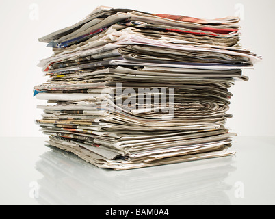 Pile de journaux Banque D'Images