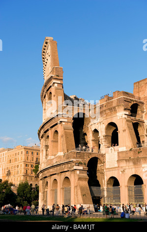 L'Italie, Lazio, Rome, centre historique classé au Patrimoine Mondial par l'UNESCO, le colisée Banque D'Images