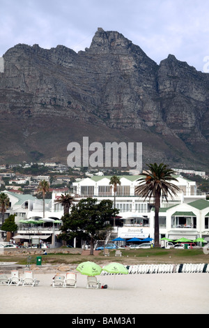 Camps Bay Resort de la plage, Le Cap, Afrique du Sud Banque D'Images