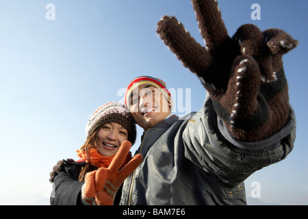 Young Couple Smiling heureusement Banque D'Images