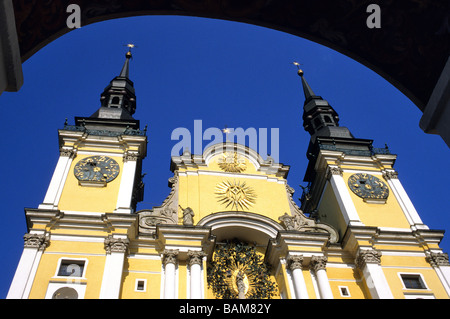 Pologne, Région Warmian-Masurian, Swieta Lipka, Jésuite bâtiment conventuel avec style baroque de la fin du 18ème siècle Banque D'Images