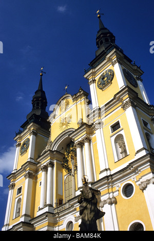 Pologne, Région Warmian-Masurian, Swieta Lipka, Jésuite bâtiment conventuel avec style baroque de la fin du 18ème siècle Banque D'Images