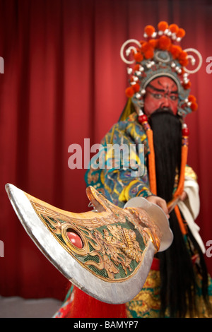 Guang Gong, ancien général chinois à Beijing Opera Costume, représente la protection et de la richesse Banque D'Images