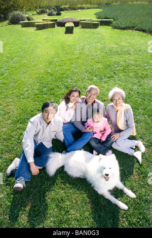 Portrait d'une famille de trois générations Banque D'Images