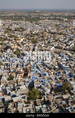 Avis de Jodhpur, connu sous le nom de la ville bleue, à partir de Fort Mehrangarh, Jodhpur, Rajasthan, India Banque D'Images