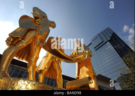 Statue de la golden boys de Birmingham LtoR Matthew Boulton et James Watt William Murdoch Banque D'Images