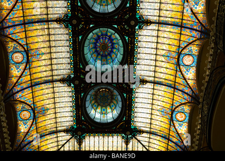 1906 vitrail de style Tiffany dome dans le Gran Hotel Ciudad de Mexico à Mexico, au Mexique. Banque D'Images