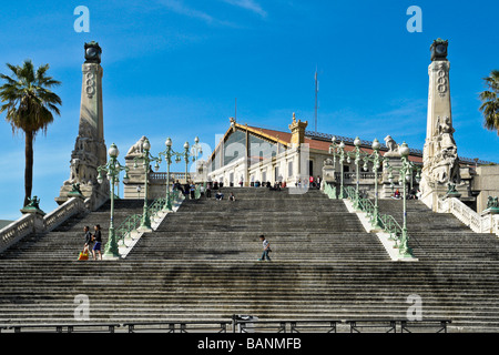 Marches de la Gare Saint-Charles, dans le centre de Marseille France Banque D'Images