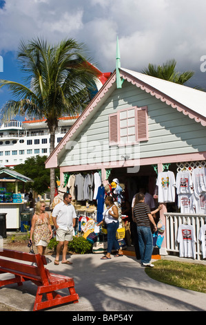 Terminal de croisière de Port Lucaya Marketplace et Grand Bahama Bahamas Banque D'Images