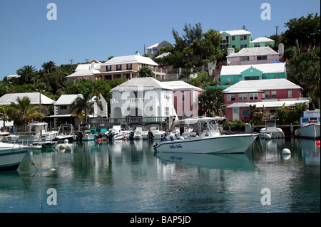 Close-up shot de Flatts Village, Flatts Inlet, paroisse de Hamilton, Bermudes Banque D'Images