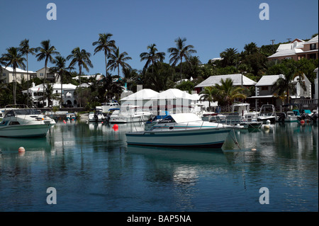 Close-up shot de Flatts Village, Flatts Inlet, paroisse de Hamilton, Bermudes Banque D'Images