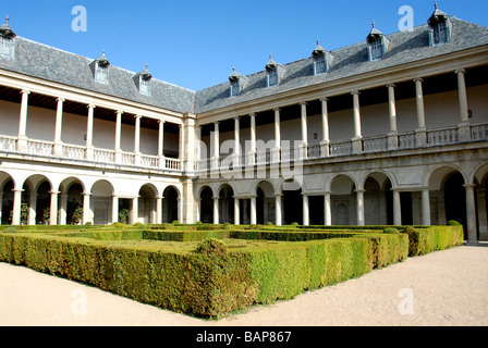 Jardin, El Escorial, San Lorenzo de El Escorial, Espagne Banque D'Images