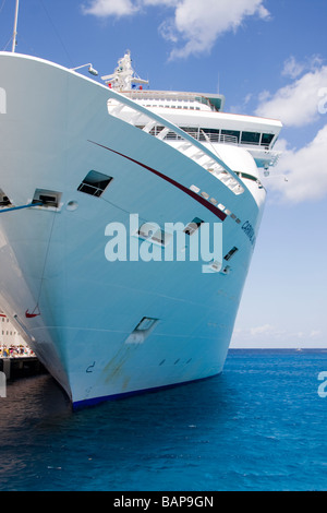 Carnival Cruise Line navires au Port Banque D'Images