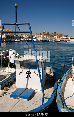 Port de pêche et Citadelle monumentale Château Almeria Andalousie Espagne Banque D'Images