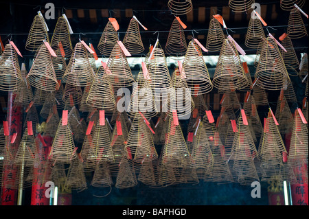 Les spirales d'encens dans le temple Thien Hau, Ho Chi Minh City, Vietnam. Banque D'Images