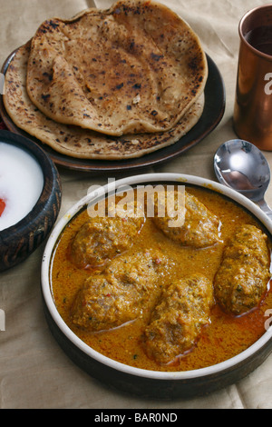 Le mouton est un Machh kofta kashmiri plat composé de viande hachée de mouton frit avec des épices et cuit dans une sauce tomate-oignon savoureux Banque D'Images