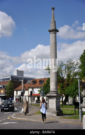 Colonne de New York, Monument Green, High Street, Weybridge, Surrey, Angleterre, Royaume-Uni Banque D'Images