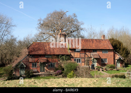 Un chalet dans le village de près de Dorking, Surrey Ockley Banque D'Images