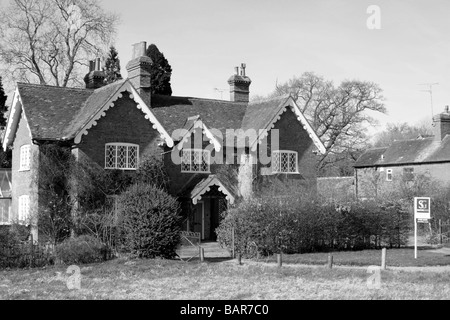 Un chalet dans le village de près de Dorking, Surrey Ockley Banque D'Images