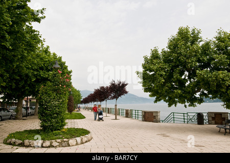 Lac d'Orta Province de Novara Italie Banque D'Images