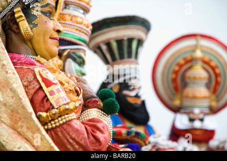 Quatre personnes danse Kathakali Banque D'Images