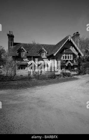 Un chalet dans le village de près de Dorking, Surrey Ockley Banque D'Images