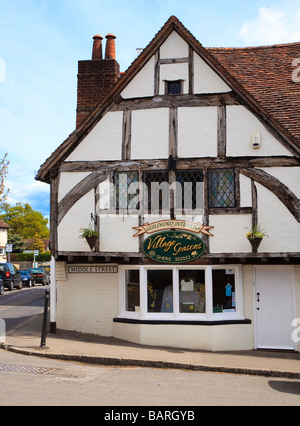 Bâtiment intéressant dans Shere village, Surrey Banque D'Images