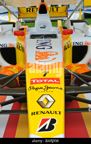 Formule 1 Renault R29 F1 sur l'écran du châssis Banque D'Images