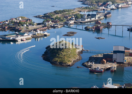 Svolvaer - vue de chemin d'accès à l'Svolvær (chèvre), Austvågøy Svolvaergeita, Lofoten, Nordland, Norvège, Scandinavie, Europe Banque D'Images