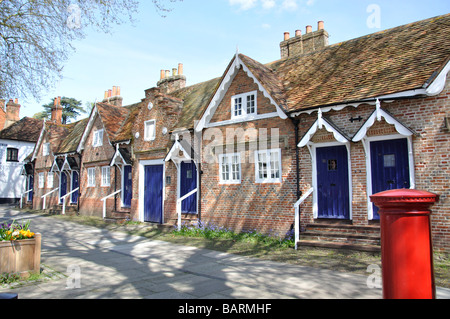 17e siècle hospices, Castle Street, Farnham, Surrey, Angleterre, Royaume-Uni Banque D'Images