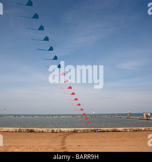 Cerfs-volants volant à margate kite festival kent uk Banque D'Images