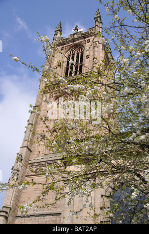 La cathédrale de Derby, porte de fer, Derby, Derbyshire, Angleterre, Royaume-Uni Banque D'Images
