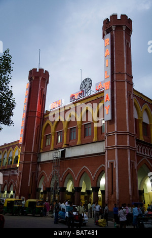 Old Delhi station, également connu sous le nom de Nord station, Delhi. L'Inde. Banque D'Images