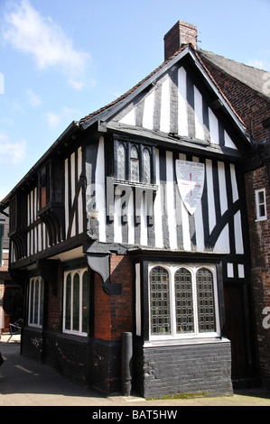 'Vous' Royal Oak Pub, les Shambles, Chesterfield, Derbyshire, Angleterre, Royaume-Uni Banque D'Images