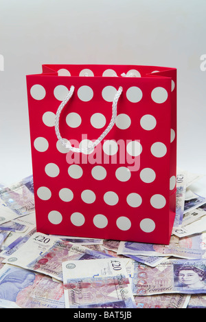 Panier d'un tas de l'argent britannique Banque D'Images