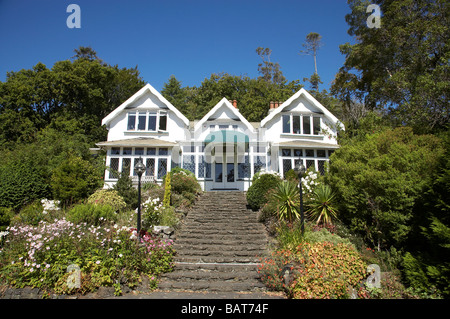 Glenfalloch House 1871 Jardins et péninsule d'Otago Dunedin Otago ile sud Nouvelle Zelande Banque D'Images