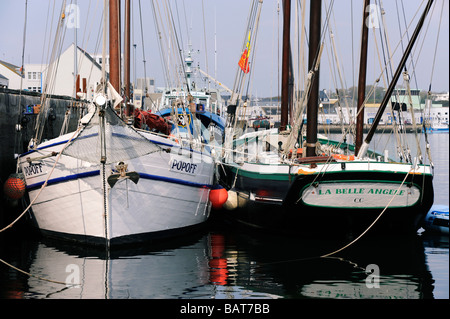 Popoff et La Belle Angèle à Concarneau Finistère Bretagne France Bretagne port Banque D'Images