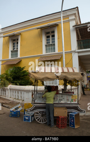 Dans la rue, Nord de Goa Panaji Banque D'Images