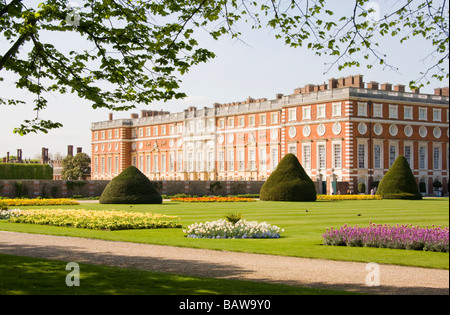 La grande fontaine Jardin Hampton Court Palace Hampton Court Londres Angleterre Banque D'Images